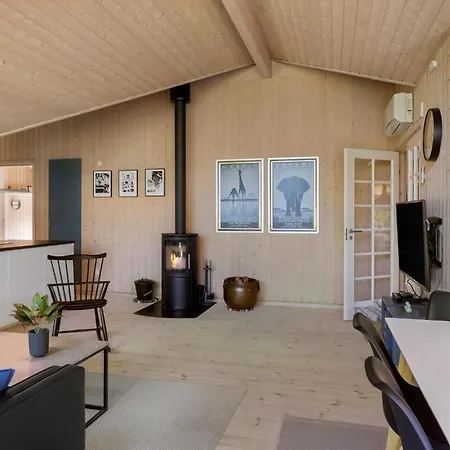 Gorgeous In Vaeggerlose With Sauna *