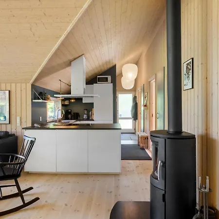 Gorgeous In Vaeggerlose With Sauna * Bøtø By